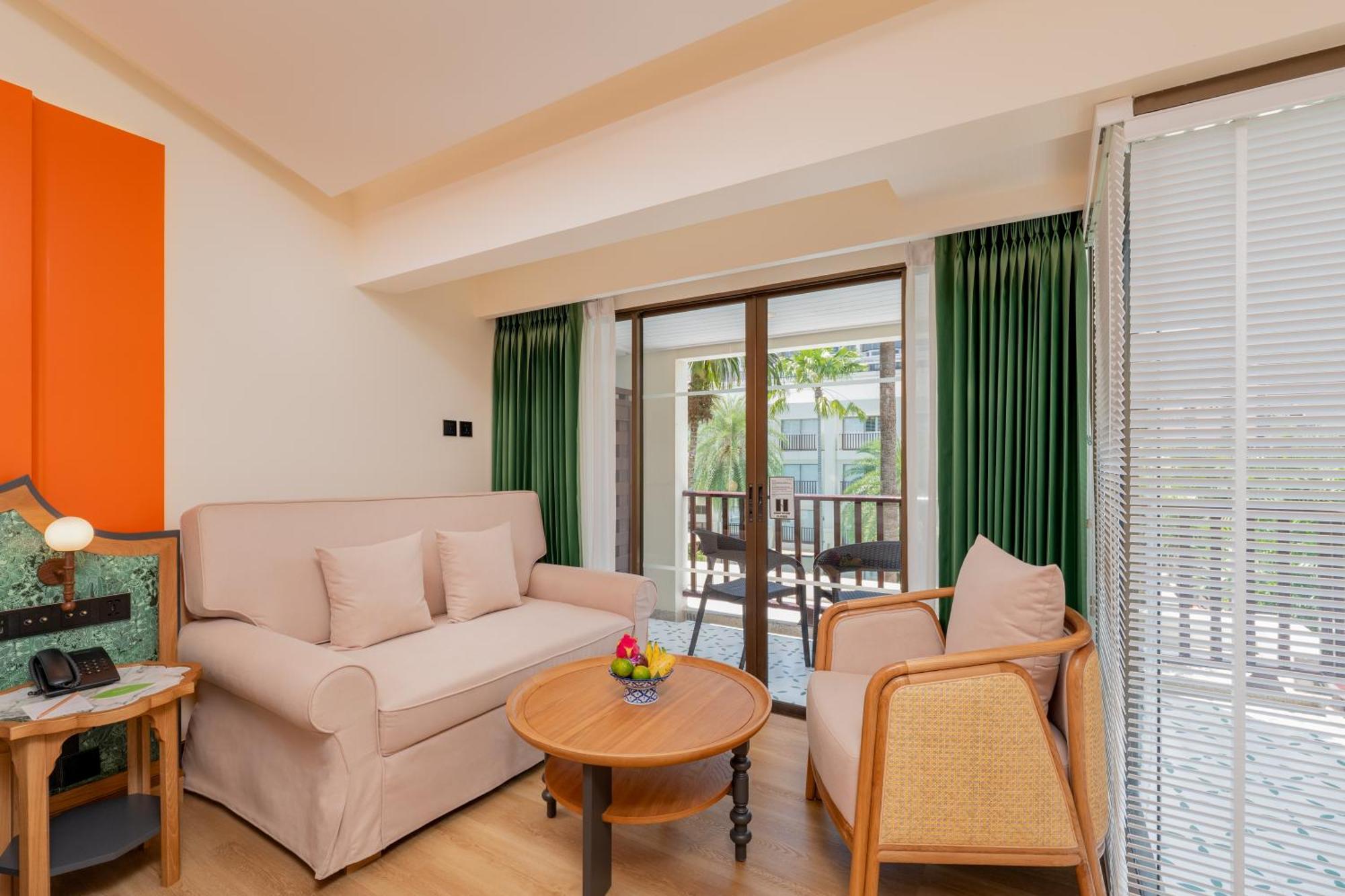 सहारा Burasari & 4*